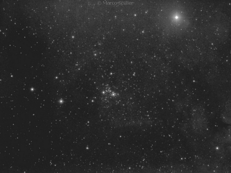 La regione di NGC 6910